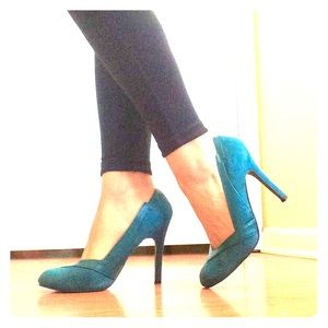 Teal Heels